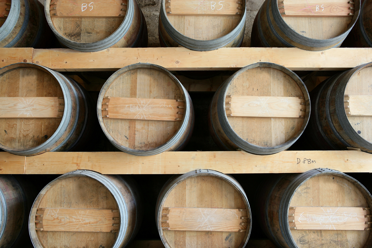 Cognac- und Weinbrandfässer