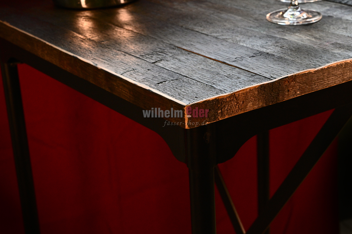hochtische_whiskydaube_4