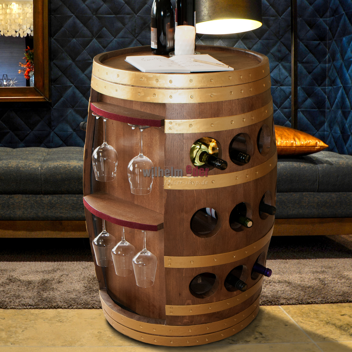 regalfass_in_lounge_q